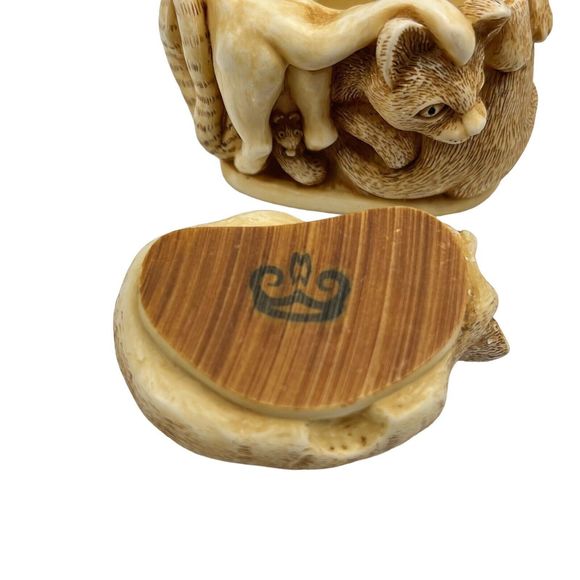Harmony Kingdom Purrfect Friends Treasure Jest Trinket Box Figurine Cats Mouse - Picture 7 of 9